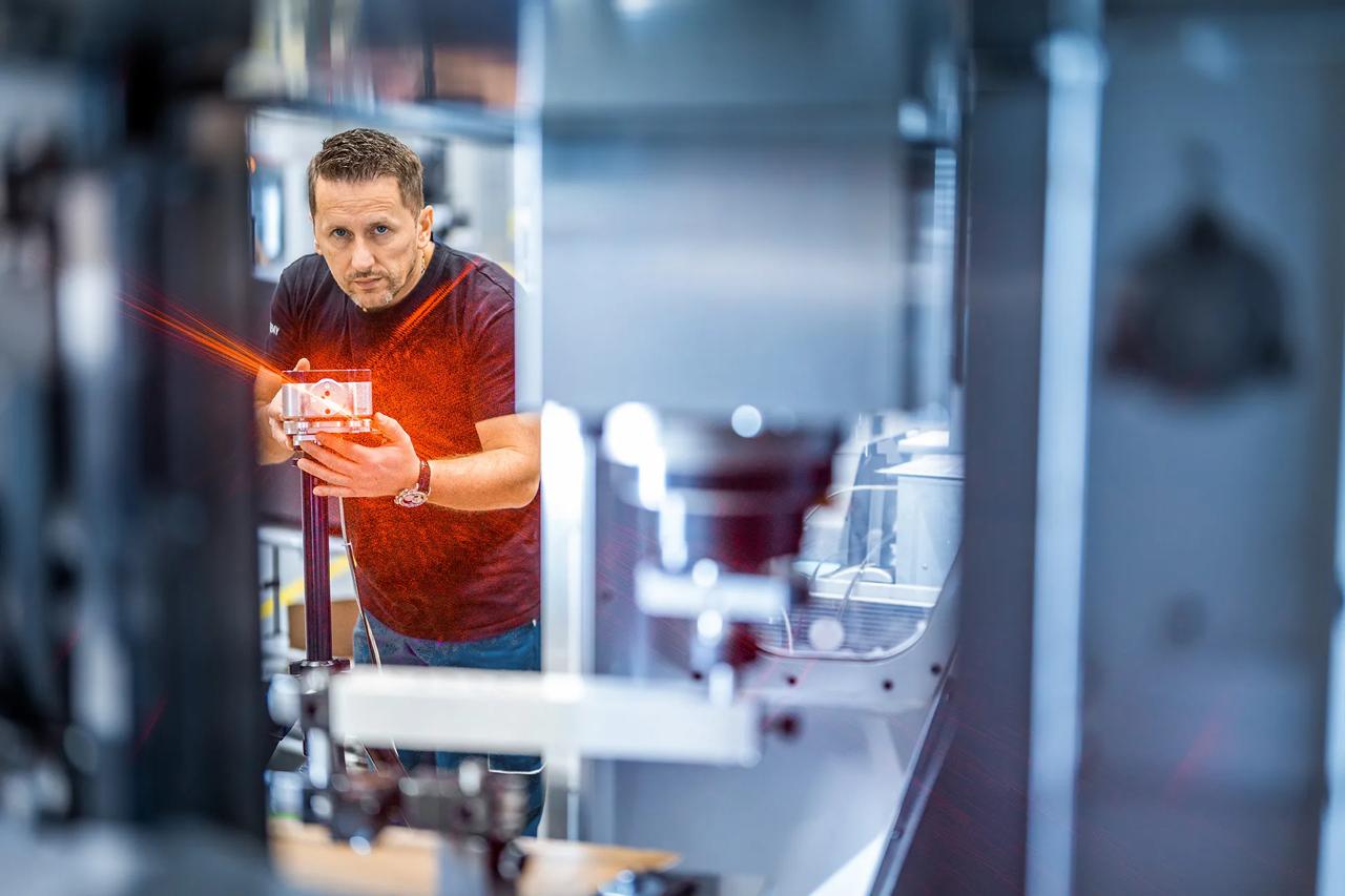 united-machining-biel-professions-automation-technician