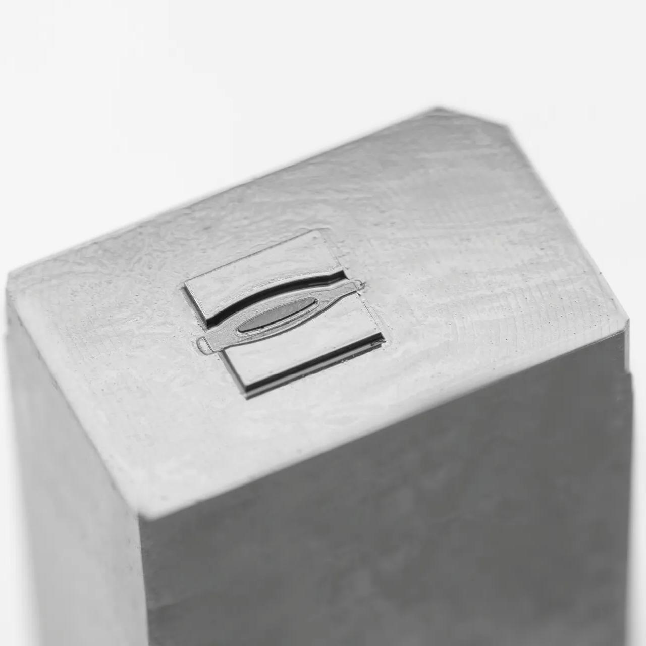 punch-mold-needle-head-application