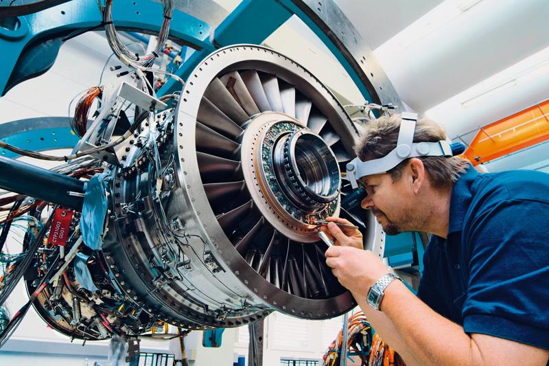MTU Aero Engines, Germany's leading engine manufacturer, is responsible for the TP400-D6 intermediate-pressure compressor.